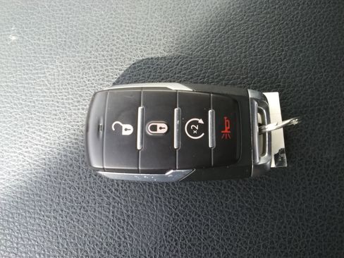 Used 2022 RAM 1500 Big Horn image 24