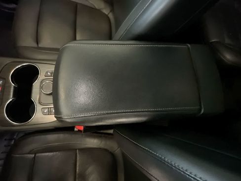 Used 2020 GMC Acadia SLT AWD/4WD image 21