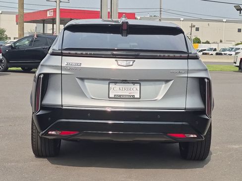 Certified 2024 Cadillac Lyriq Luxury AWD/4WD image 6