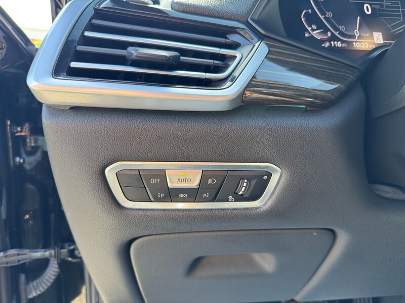 Used 2023 BMW X5 xDrive45e AWD/4WD image 24