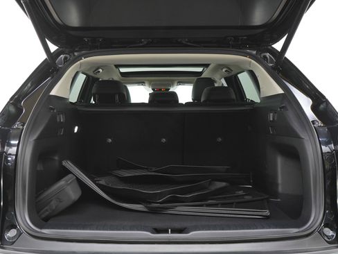 Used 2024 MAZDA CX-50 AWD 2.5 Turbo w/ Weather Package image 17