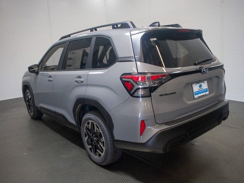 New 2026 Subaru Forester Premium image 5