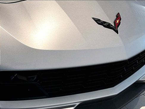 Used 2018 Chevrolet Corvette Grand Sport RWD image 30