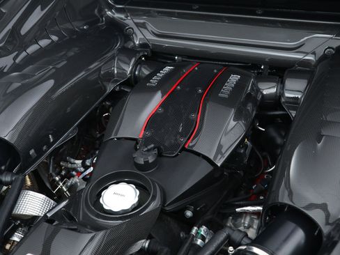 Certified 2019 Ferrari 488 Pista Coupe image 35