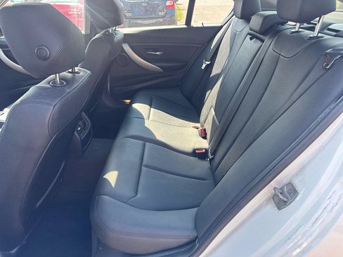 Used 2015 BMW 320i xDrive Sedan AWD/4WD image 11