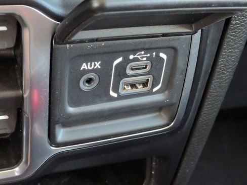 Certified 2022 Jeep Gladiator Mojave w/ LED Lighting Group image 22