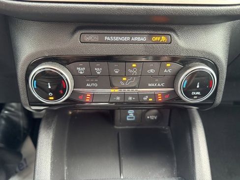 Certified 2022 Ford Escape SEL image 23