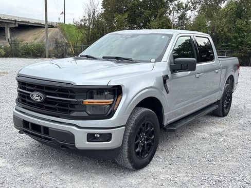 Used 2025 Ford F150 XLT w/ Equipment Group 301A Standard AWD/4WD image 8