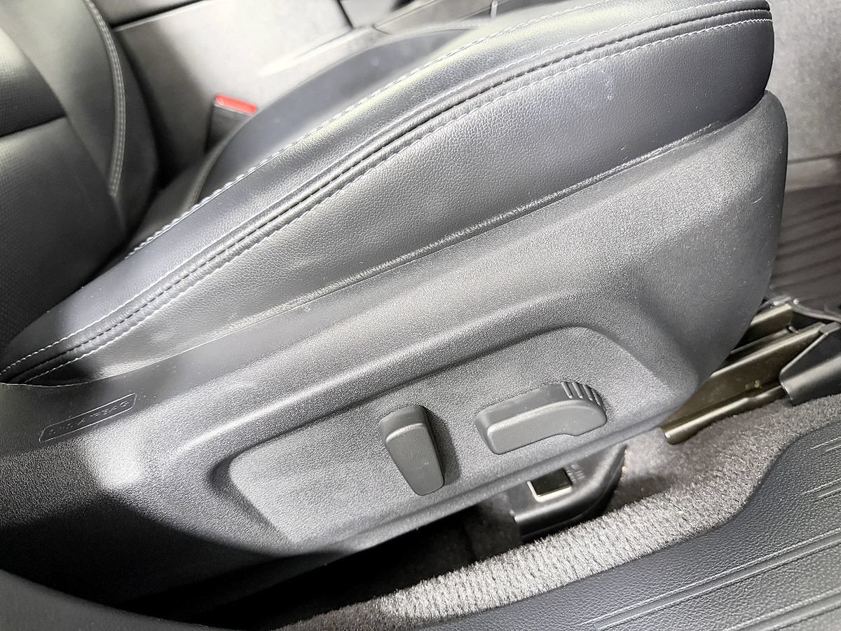 Used 2019 Subaru Outback 3.6R Limited AWD/4WD image 52