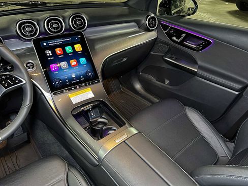 Certified 2025 Mercedes-Benz GLC 300 GLC 300 image 40