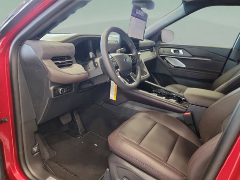 New 2026 Ford Explorer Platinum RWD image 36