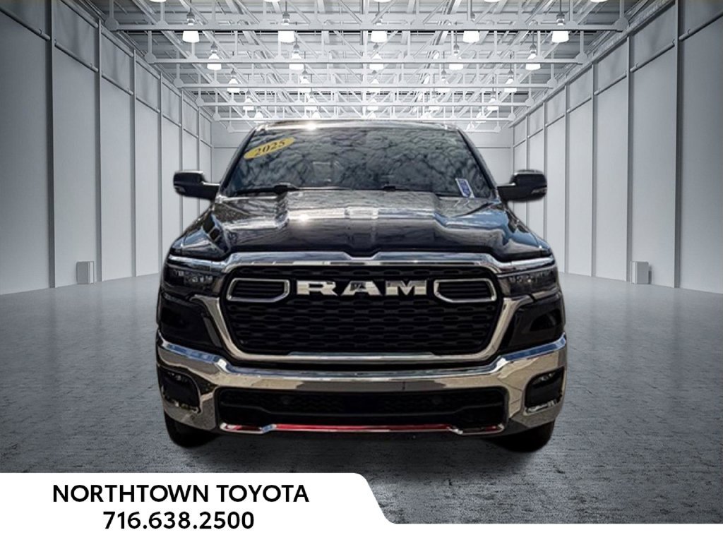 Used 2025 RAM 1500 Big Horn AWD/4WD image 3