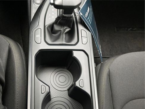 New 2026 Kia K4 FWD image 17