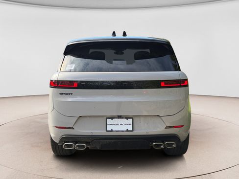 New 2026 Land Rover Range Rover Sport Dynamic SE AWD/4WD image 4