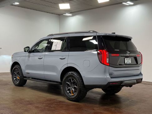 Used 2025 Ford Expedition Tremor image 26