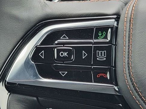 New 2026 Jeep Grand Cherokee L Summit AWD/4WD image 33
