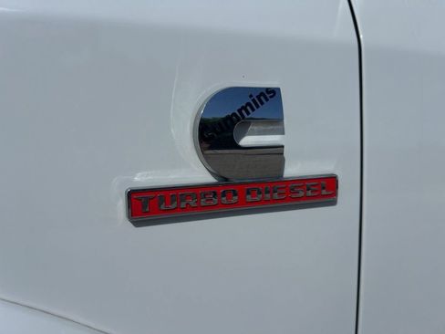 Certified 2022 RAM 3500 Laramie image 31