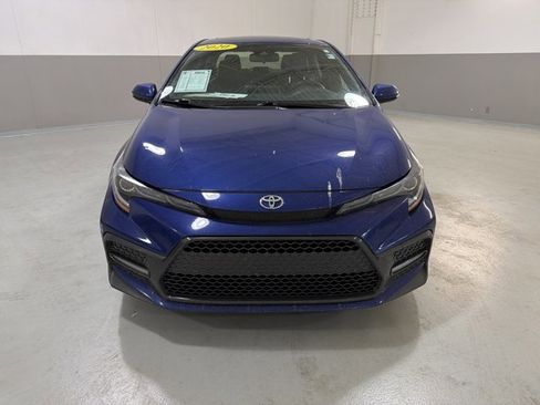 Used 2020 Toyota Corolla XSE FWD image 2