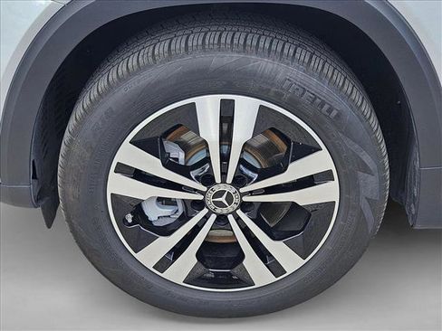 Used 2026 Mercedes-Benz GLB 250 image 23