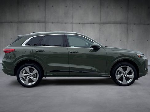 New 2025 Audi Q5 Premium Plus AWD/4WD image 6