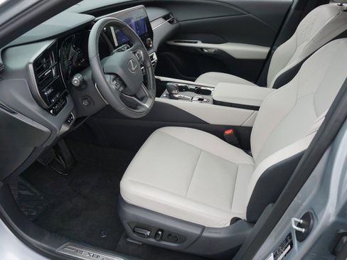 Certified 2025 Lexus RX 350 Premium image 13