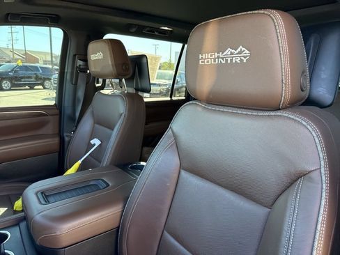 Used 2024 Chevrolet Suburban High Country w/ Max Trailering Package AWD/4WD image 23