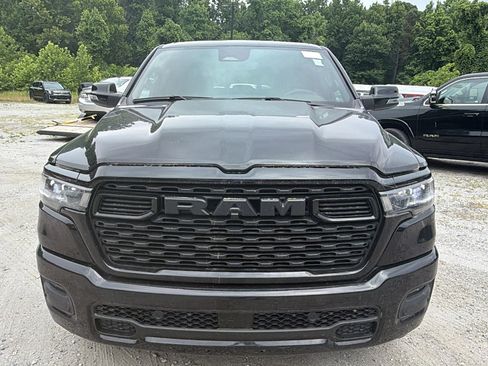 Used 2025 RAM 1500 Big Horn AWD/4WD image 3