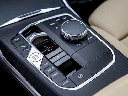 New 2026 BMW 330i xDrive Sedan w/ M Sport Package image 15