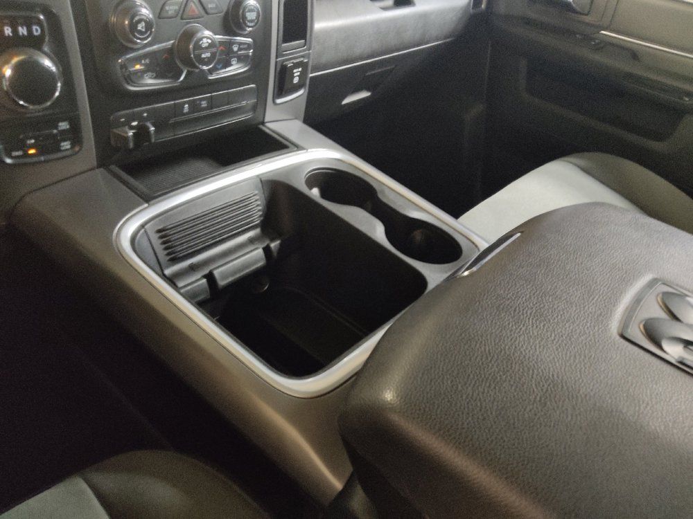 Used 2022 RAM 1500 Classic SLT w/ Electronics Group AWD/4WD image 26