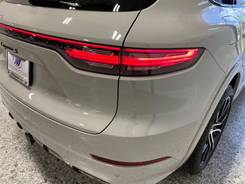 Used 2020 Porsche Cayenne S AWD/4WD image 44