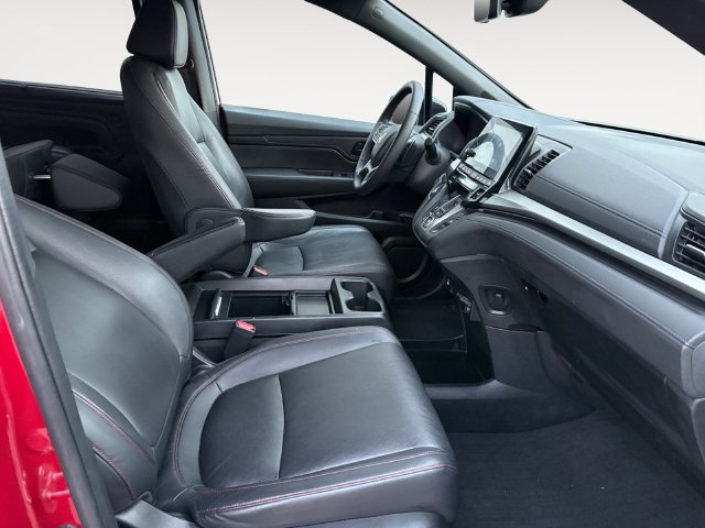 Used 2023 Honda Odyssey Sport image 14