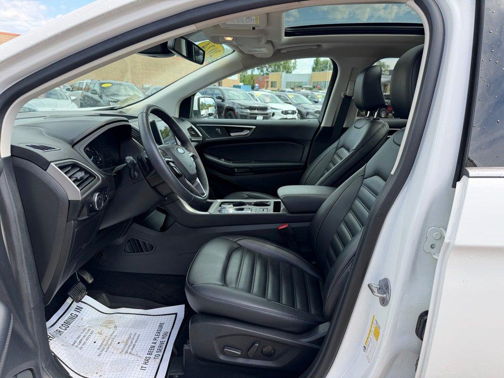 Used 2024 Ford Edge SEL w/ Convenience Package AWD/4WD image 7
