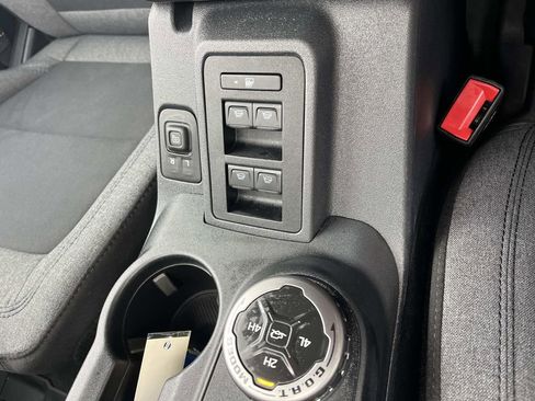 Used 2023 Ford Bronco 4-Door image 31