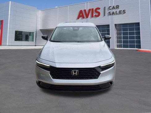 Used 2025 Honda Accord SE image 2