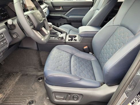 New 2026 Toyota 4Runner 4WD image 8