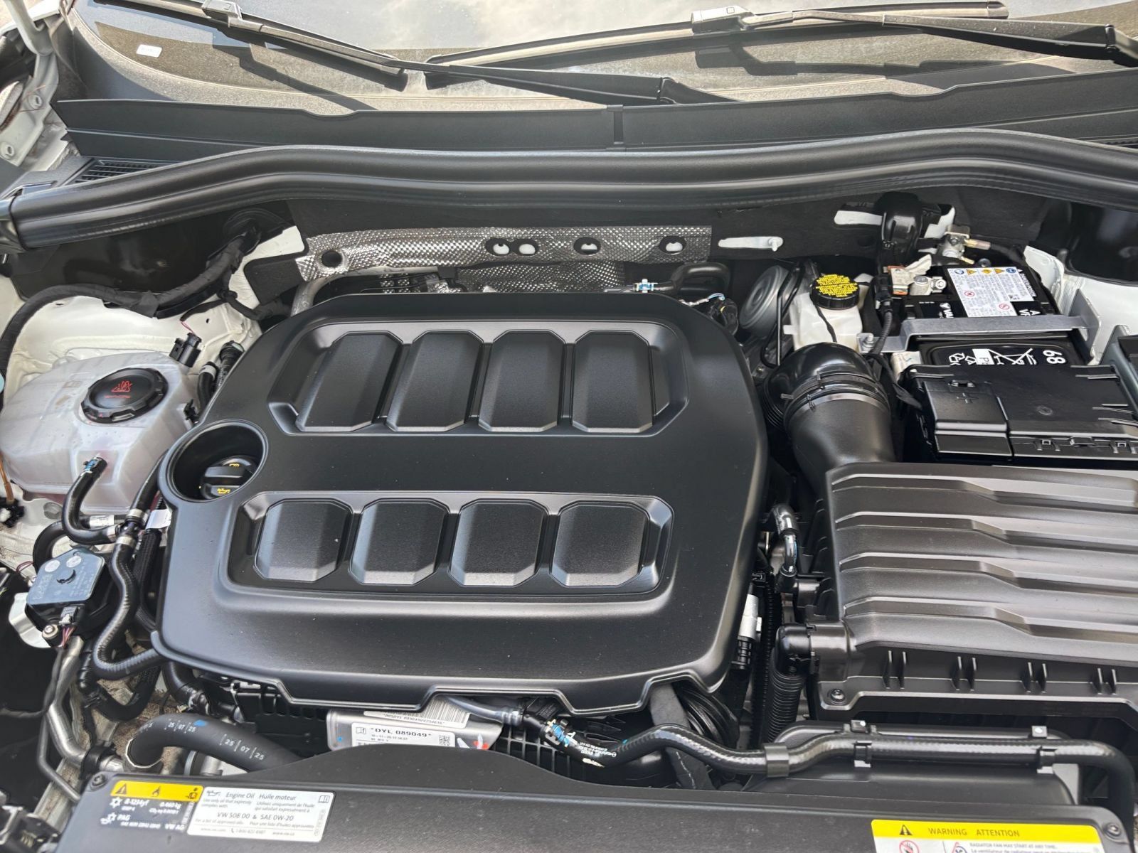 Used 2026 Volkswagen Tiguan SE AWD/4WD image 29