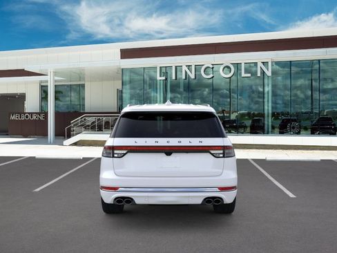 New 2026 Lincoln Aviator Black Label w/ Dynamic Handling Package AWD/4WD image 5