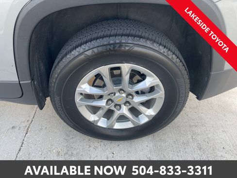 Used 2023 Chevrolet Traverse LS w/ Safety Package image 12