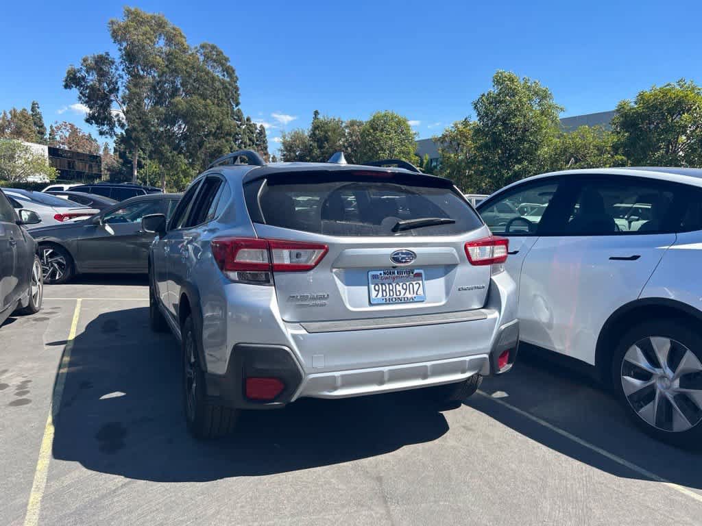 Used 2019 Subaru Crosstrek 2.0i Premium w/ Moonroof Package AWD/4WD image 3