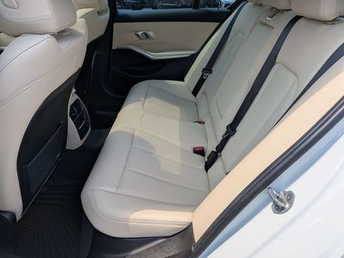 Used 2023 BMW 330i Sedan w/ Driving Assistance Package RWD image 31
