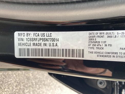 Used 2025 RAM 1500 Laramie AWD/4WD image 28