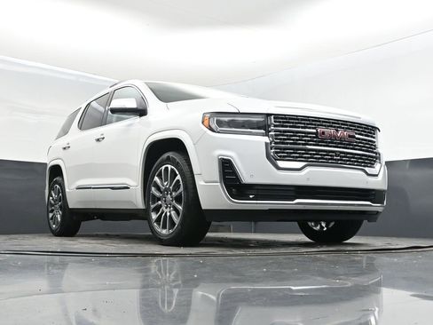 Used 2021 GMC Acadia Denali w/ Denali Technology Package image 45