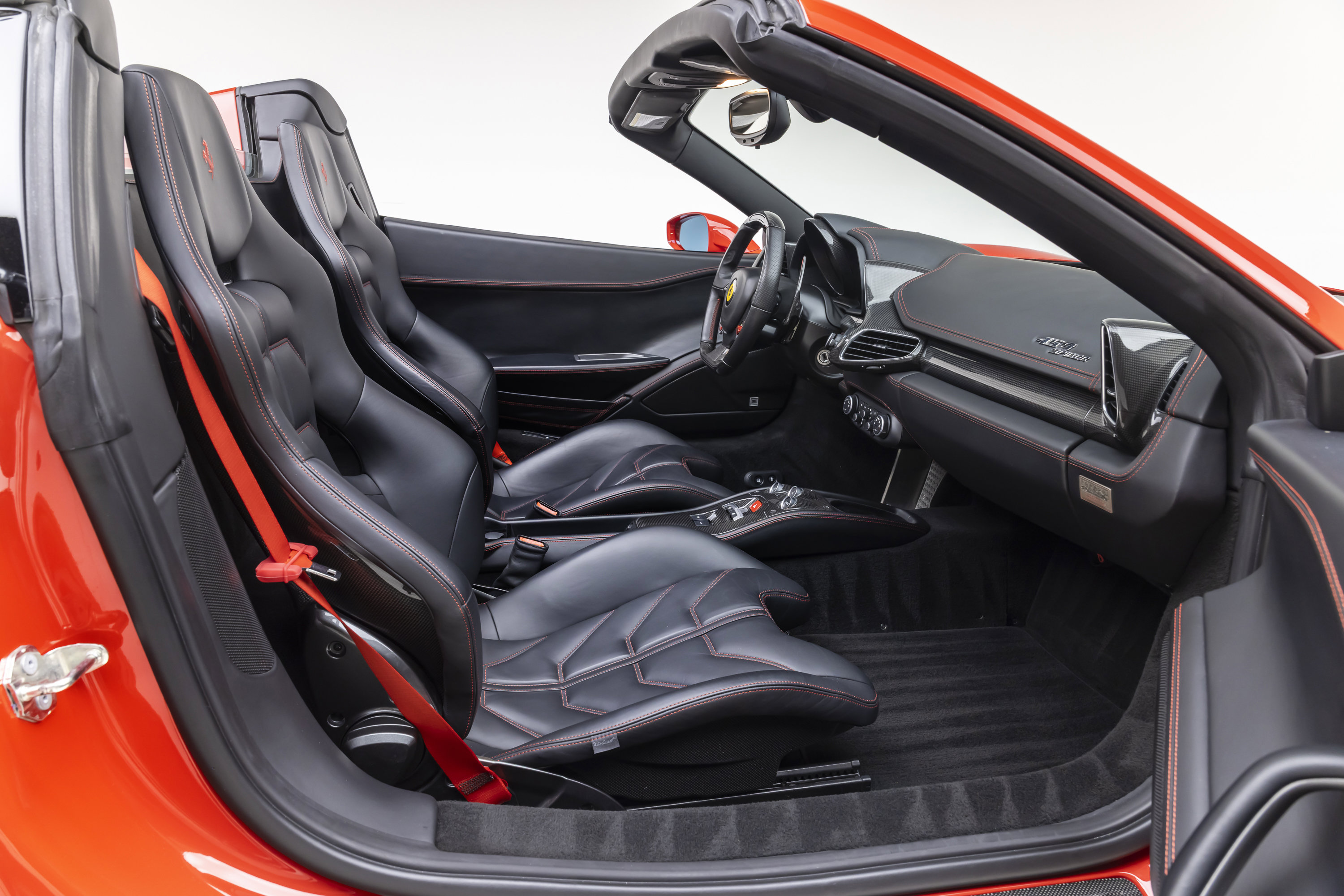 Certified 2013 Ferrari 458 Spider RWD image 54