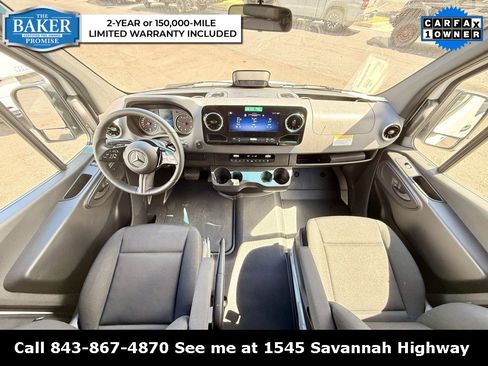 Used 2025 Mercedes-Benz Sprinter 2500 image 4