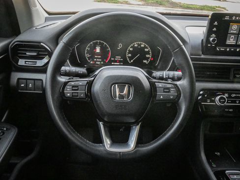 Certified 2023 Honda Pilot EX-L image 17