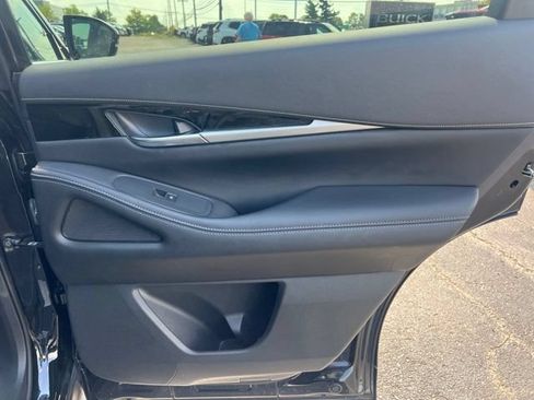 Used 2023 INFINITI QX60 Pure AWD/4WD image 14