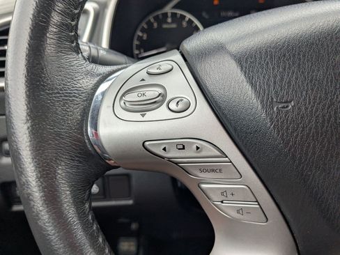 Used 2015 Nissan Murano Platinum w/ Platinum Technology Package FWD image 19