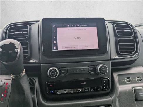 Used 2022 RAM ProMaster 2500 w/ Convenience Group image 13