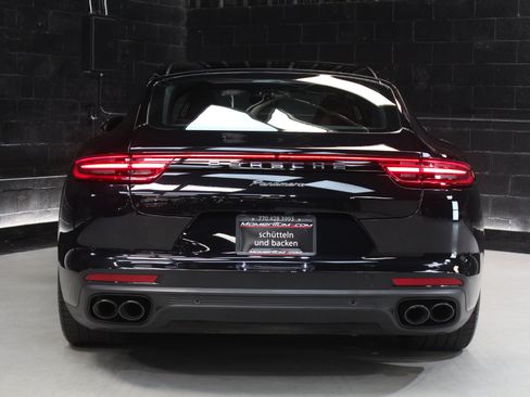 Used 2018 Porsche Panamera 4 AWD/4WD image 13