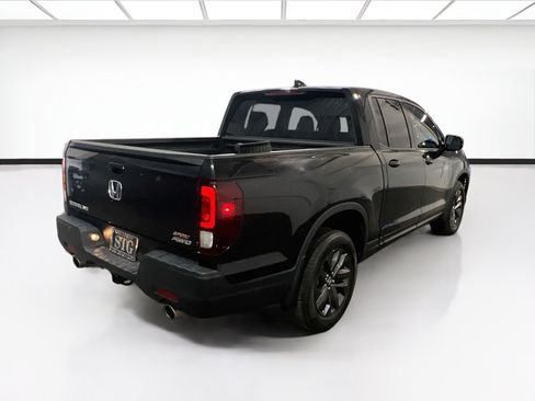 Used 2021 Honda Ridgeline Sport image 4